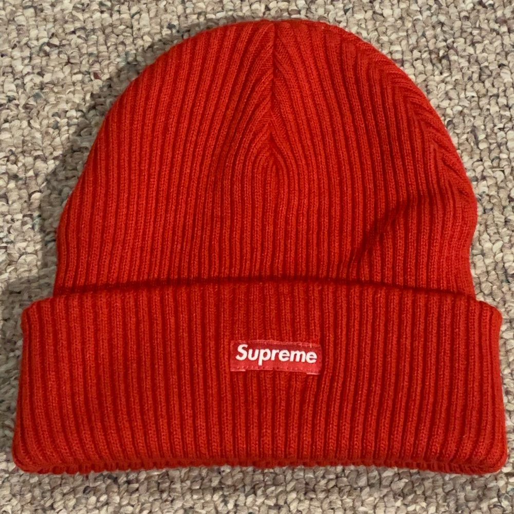 Supreme Overdyed Beanie Red SS21